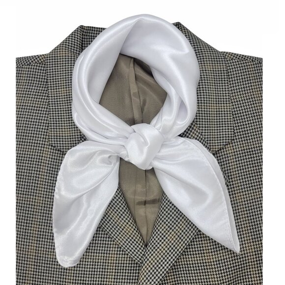 ✨Elegant Bandana Square Silky Scarf White Solid Soft Wrap Versatile Shawl Wrap✨ - Picture 1 of 4